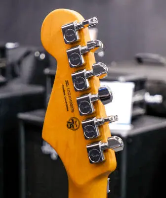 Fender - American Ultra Luxe Floyd Rose HSS Stratocaster Guitar, Rosewood fingerboard - Mystic Black 2